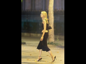  alt="Margot Robbie"
