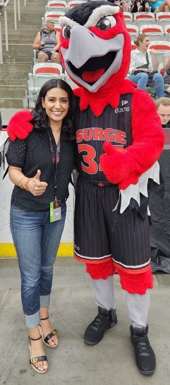 Manjit Minhas