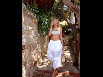  alt="Devon Windsor"