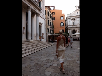  alt="Devon Windsor"
