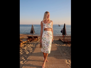  alt="Devon Windsor"