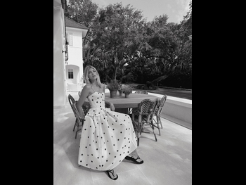  alt="Devon Windsor"