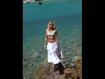  alt="Devon Windsor"
