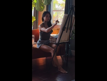  alt="Anna Akana"