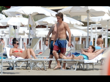  alt="Dylan Sprouse"