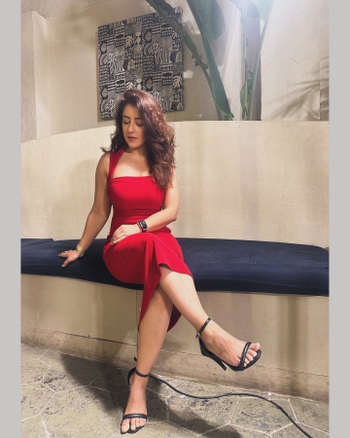 Dolly Chawla