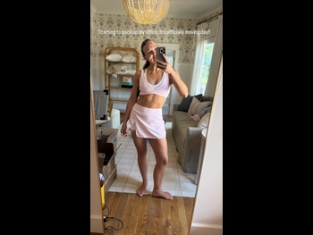  alt="Hannah Brown"