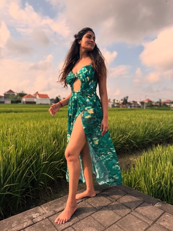 Divi Vadthya