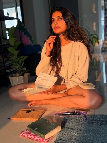 Divi Vadthya