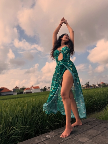 Divi Vadthya