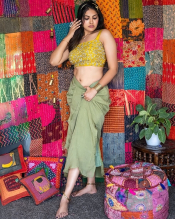 Divi Vadthya