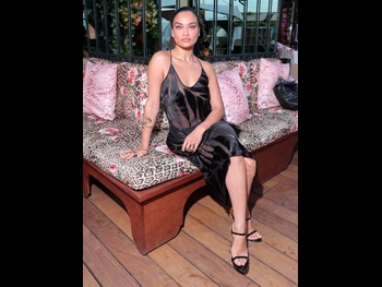  alt="Shanina Shaik"