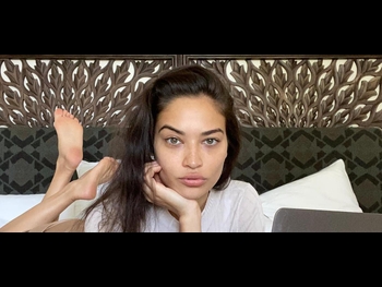  alt="Shanina Shaik"