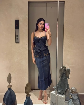 Khushi Kapoor