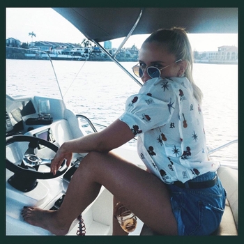 Alli Simpson