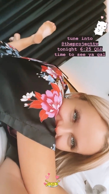 Alli Simpson