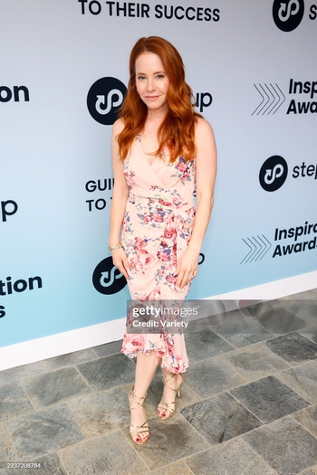 Amy Davidson (I)