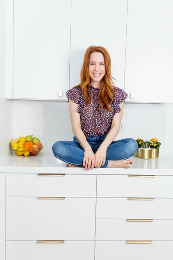 Amy Davidson (I)