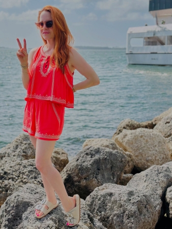 Amy Davidson (I)