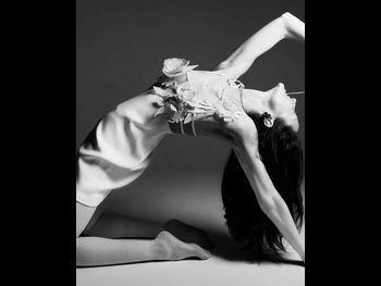  alt="Andrea Riseborough"
