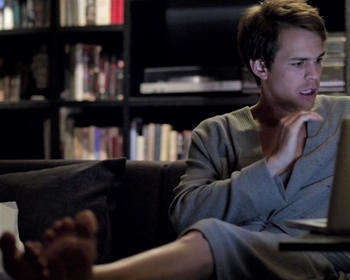 Johnny Simmons