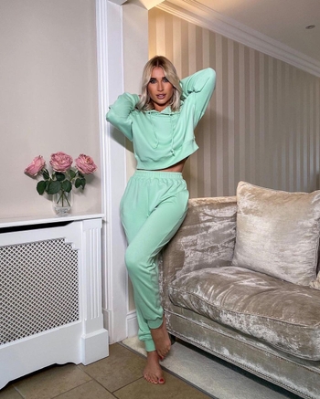 Billie Faiers