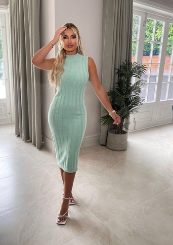 Billie Faiers