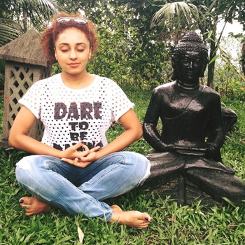 Pearle Maaney