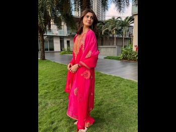  alt="Daisy Shah"