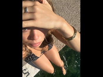  alt="Nilufer Yanya"