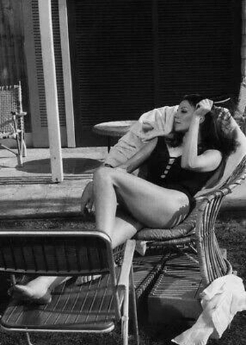 Joan Collins