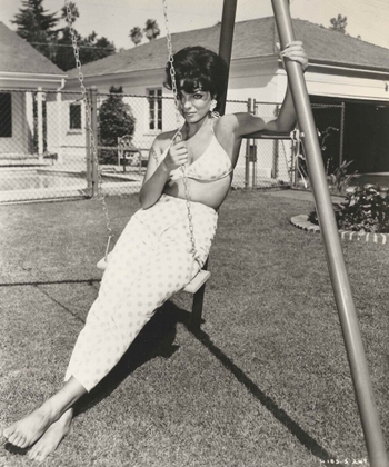 Joan Collins