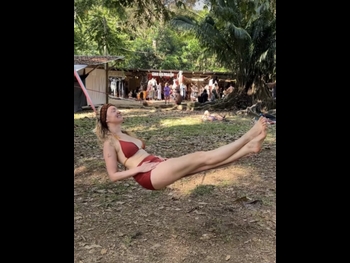  alt="Dani Barker"