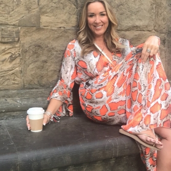 Claire Sweeney (I)