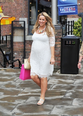 Claire Sweeney (I)