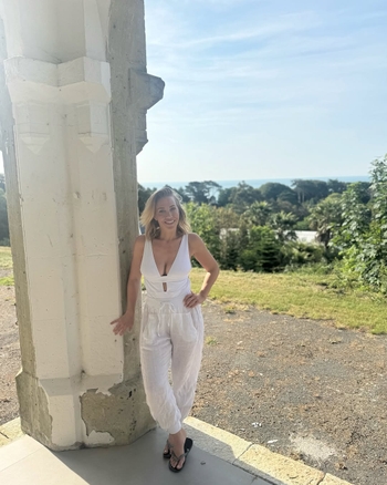 Laura Hamilton