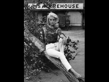  alt="Virna Lisi"