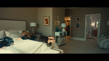 Elizabeth Banks (II)