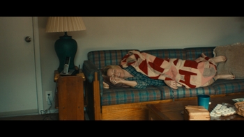 Elizabeth Banks (II)