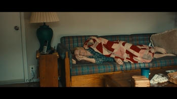 Elizabeth Banks (II)