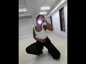  alt="Solange"