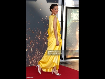  alt="Gugu Mbatha-raw"