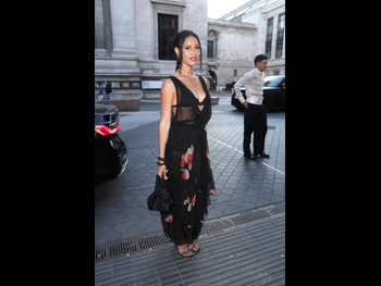  alt="Vick Hope"