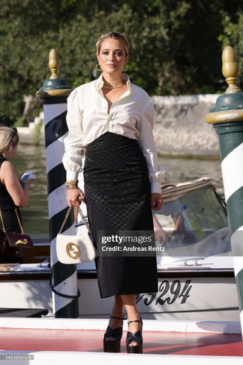 Carolina Crescentini