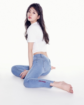 Suzy Bae