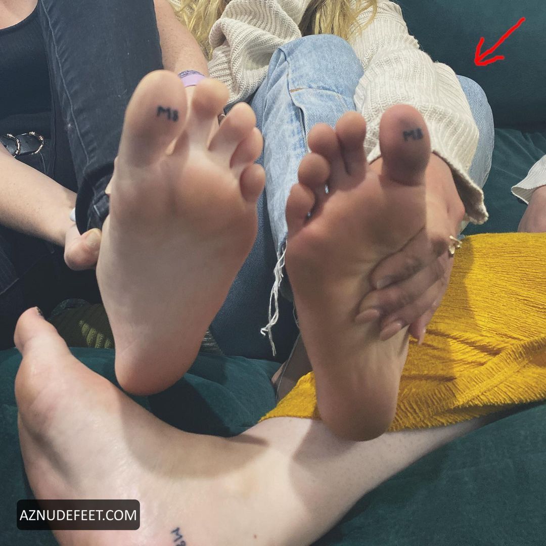 ZIMA ANDERSON Feet - AZNudeFeet