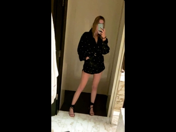  alt="Ashley Benson"