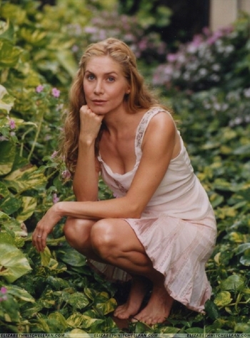 Elizabeth Mitchell (I)