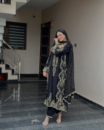 Hashneen Chauhan