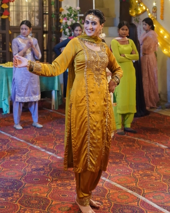 Hashneen Chauhan